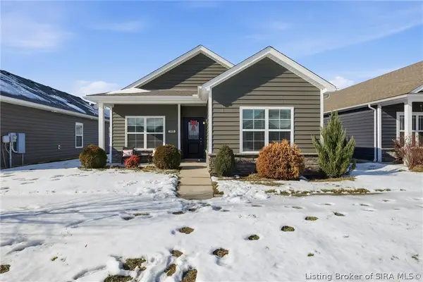 3915 Bird Song Way, Jeffersonville, IN 47130