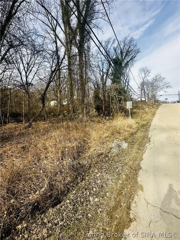 2.4 +/- AC Powder House Lane, New Albany, IN 47150 - #1