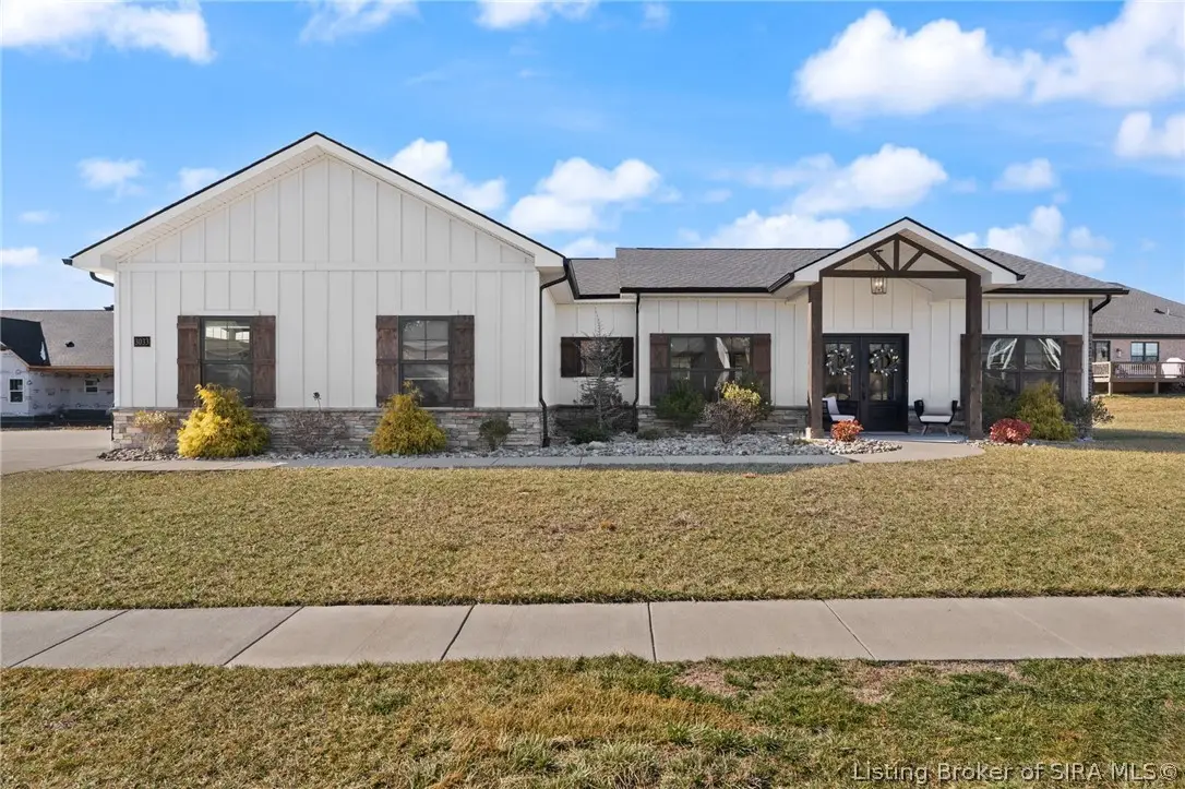 3033 Masters Drive, Floyds Knobs, IN 47119 - #1