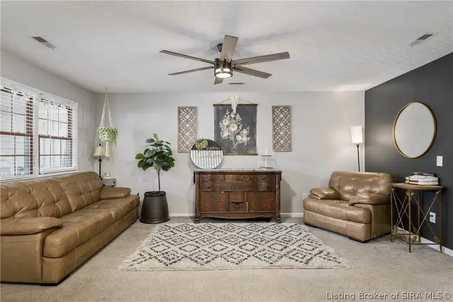 609 Catalpa Street, Sellersburg, IN 47172 - #3