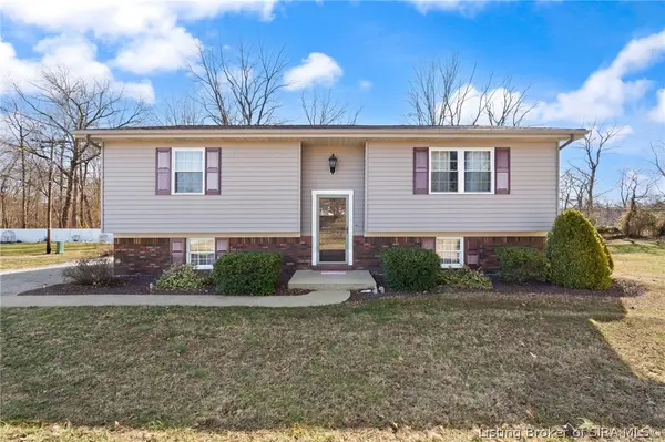 2435 Clover Valley Drive Nw, Ramsey, IN 47166