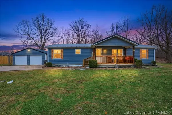 6112 Carr Circle, Jeffersonville, IN 47130