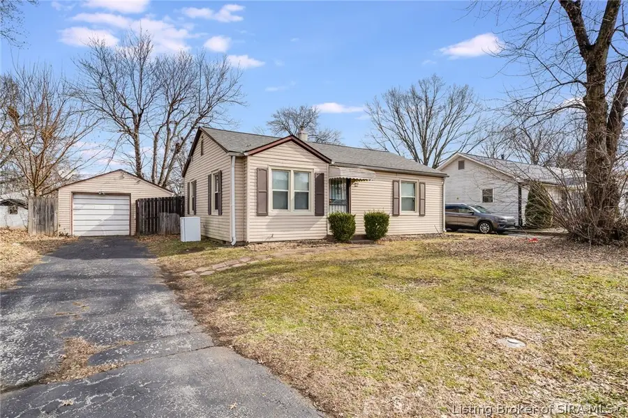 34 Louise Street, Jeffersonville, IN 47130 - #2