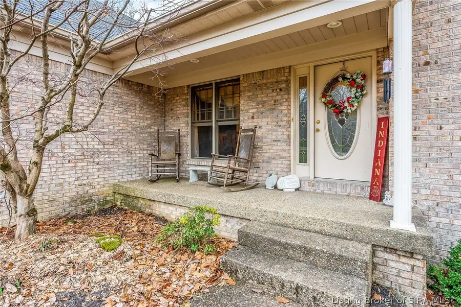 433 Muirfield Drive Se, Corydon, IN 47112 - #2