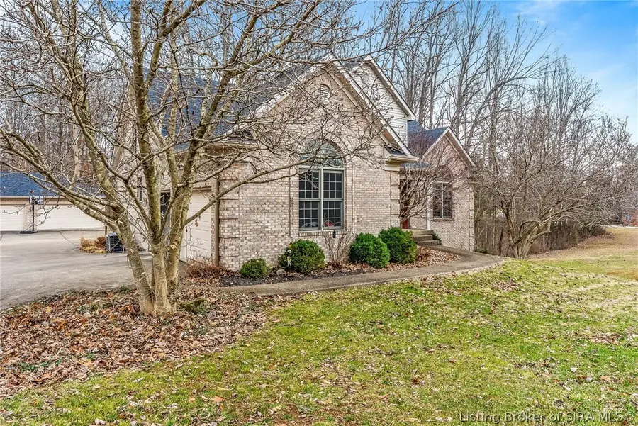 433 Muirfield Drive Se, Corydon, IN 47112 - #3