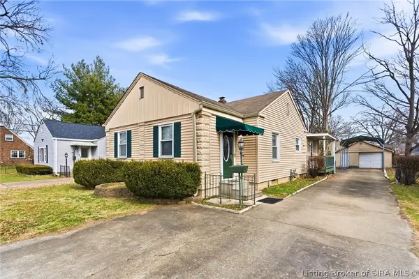 640 N Randolph Avenue, Clarksville, IN 47129