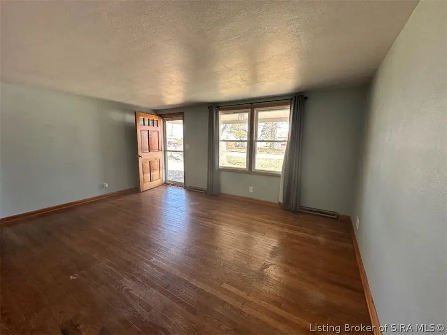 2921 Ohio Avenue, Madison, IN 47250 - #3