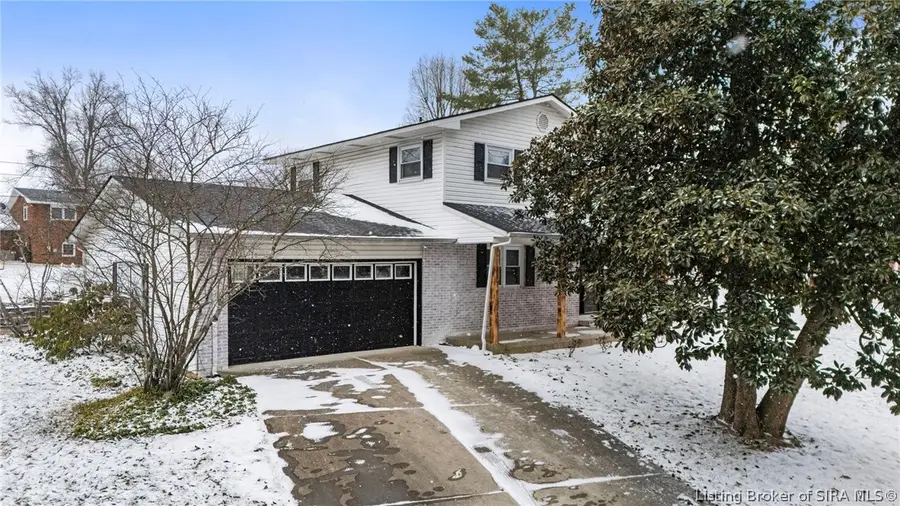 1835 Greenhills Drive, Madison, IN 47250 - #2