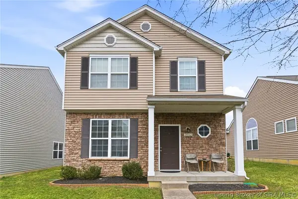 3942 Shepherds Run, Jeffersonville, IN 47130