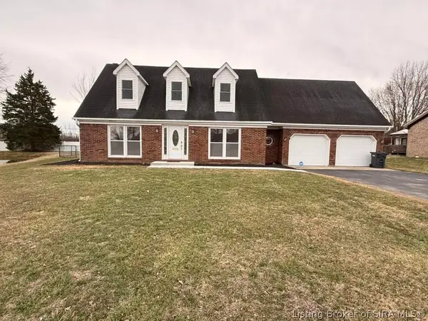 1635 W Monique Drive, Scottsburg, IN 47170