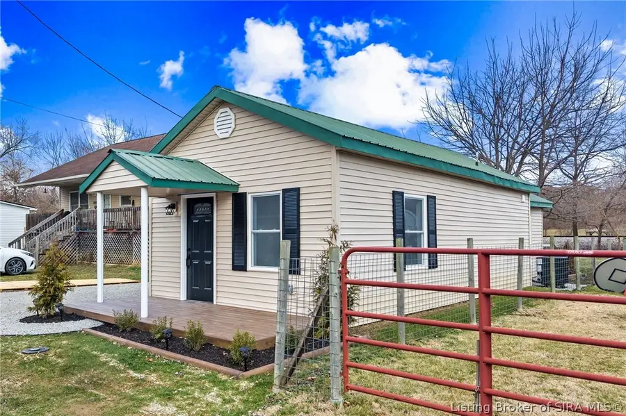 206 N Front Street, Henryville, IN 47126 - #2