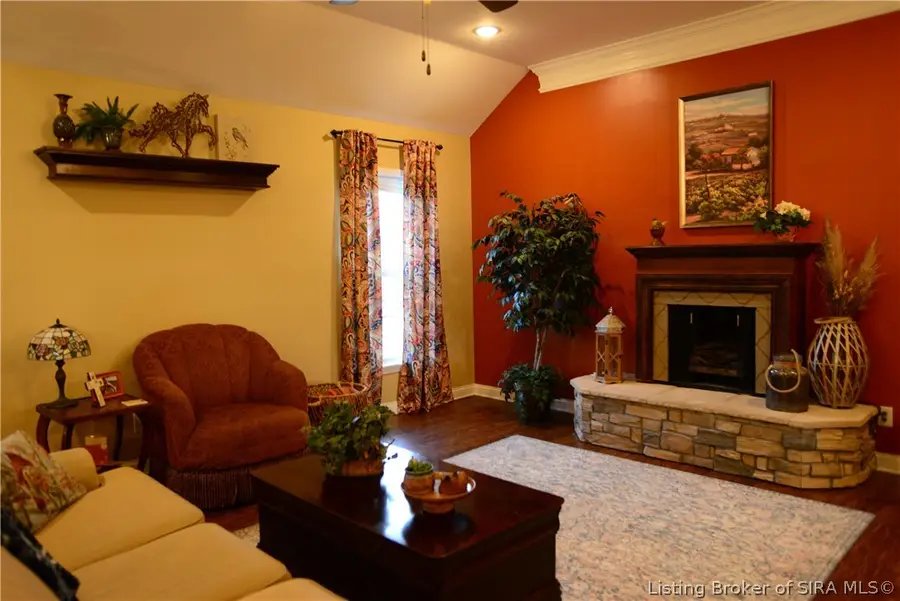 1077 Heritage Way, Greenville, IN 47124 - #3