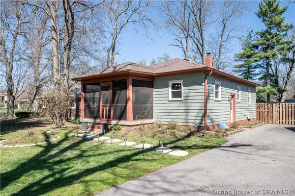 5 Forest Drive, Jeffersonville, IN 47130