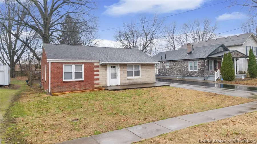 106 E Maple Court, Clarksville, IN 47129 - #2