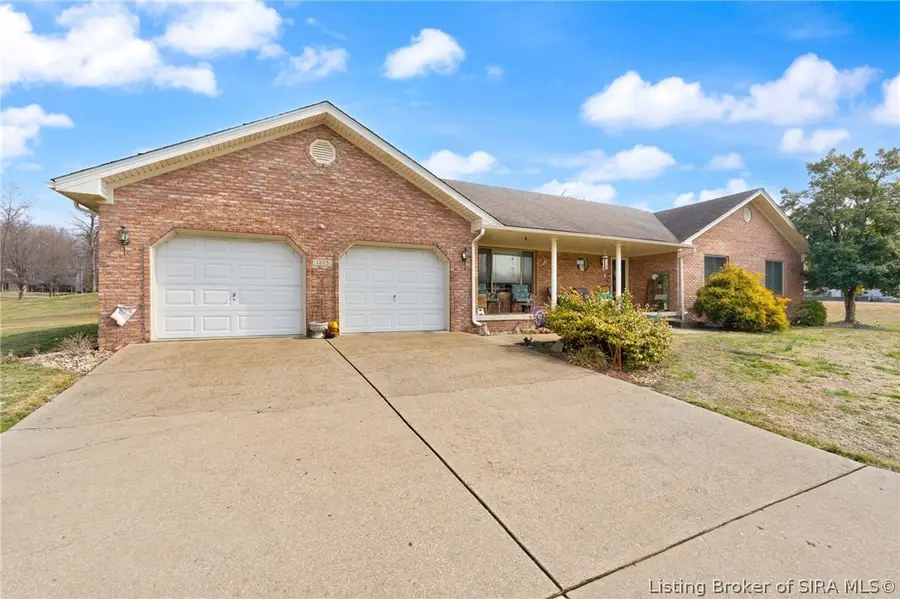 1275 S Westwood Drive, Scottsburg, IN 47170 - #2