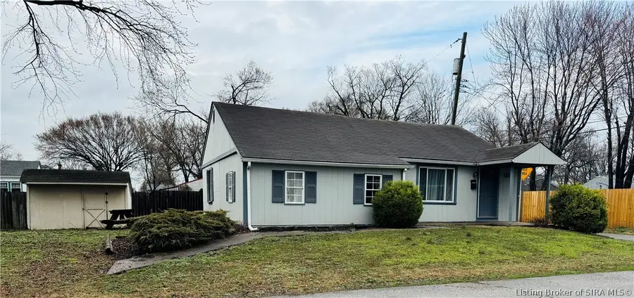 111 Douglas Avenue, Clarksville, IN 47129 - #2