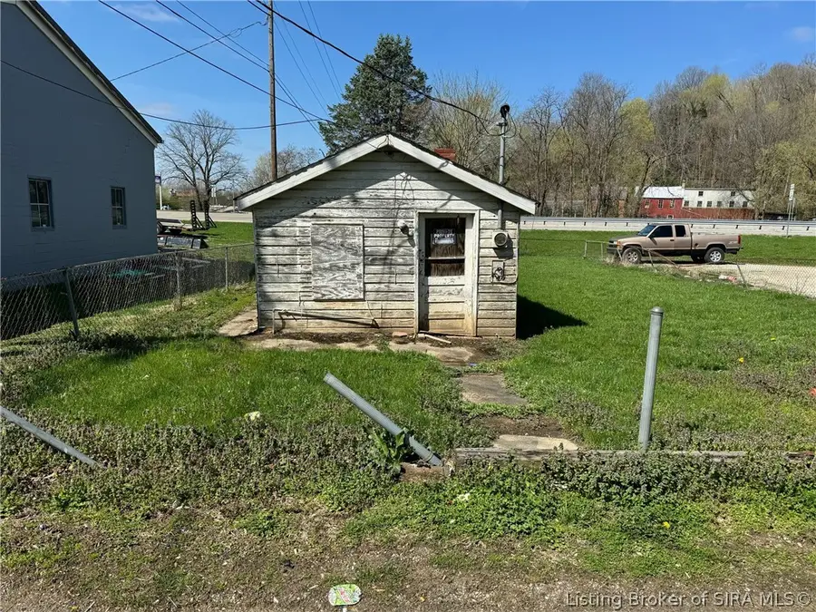 801 Gerry Lane, Madison, IN 47250 - #2