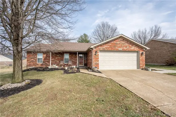 2444 Mallard Run, Jeffersonville, IN 47130
