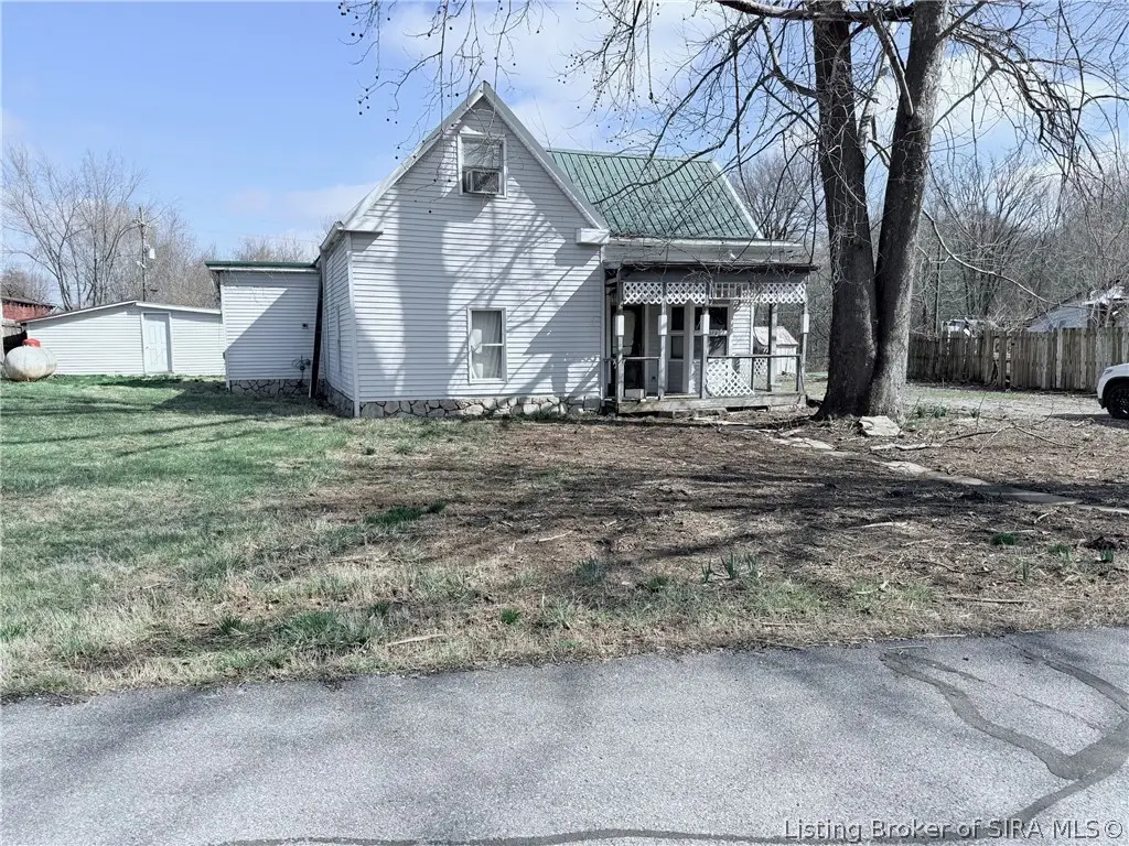 1372 North Street Ne, New Salisbury, IN 47161 - #1
