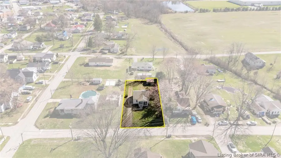 303 N Park Avenue, Crothersville, IN 47229 - #2