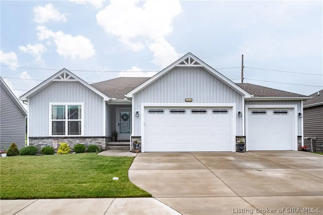 4242 Recreation Way, Jeffersonville, IN 47130 - #1