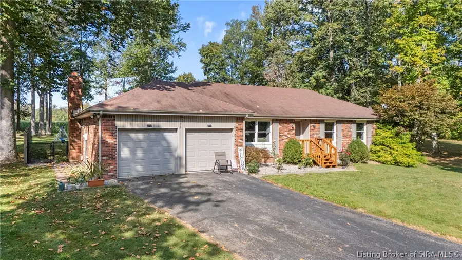 375 N Hereford Lane, Madison, IN 47250 - #2