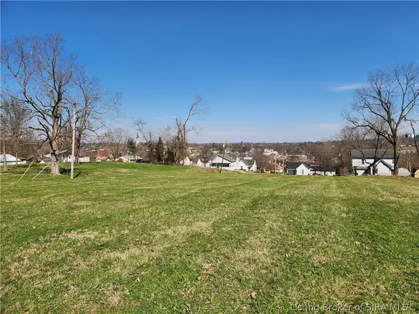 400 S. Harrison Street, Salem, IN 47167