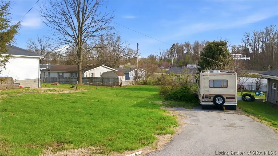 7006 Wilson Lane, Sellersburg, IN 47172 - #1