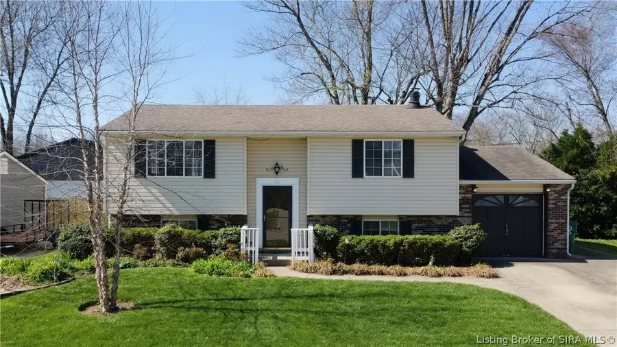 711 Saratoga Drive, Jeffersonville, IN 47130 - #2