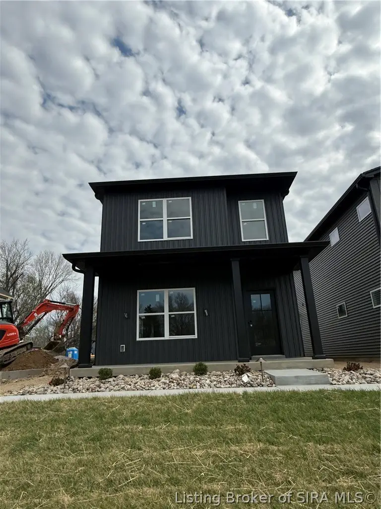 118 E Steel Avenue, Clarksville, IN 47129 - #1