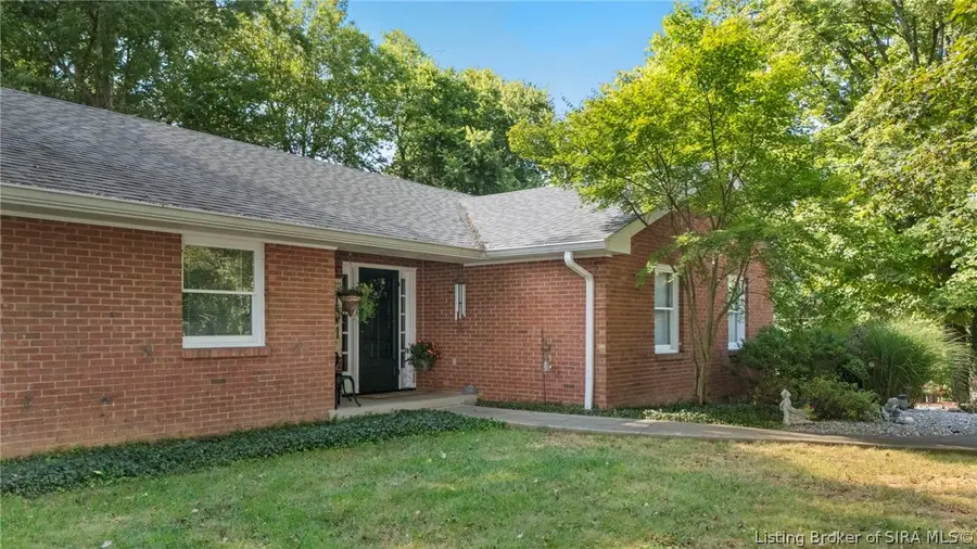 402 Fairmount Drive, Madison, IN 47250 - #2