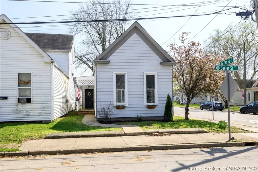 1102 Beeler Street, New Albany, IN 47150 - #3