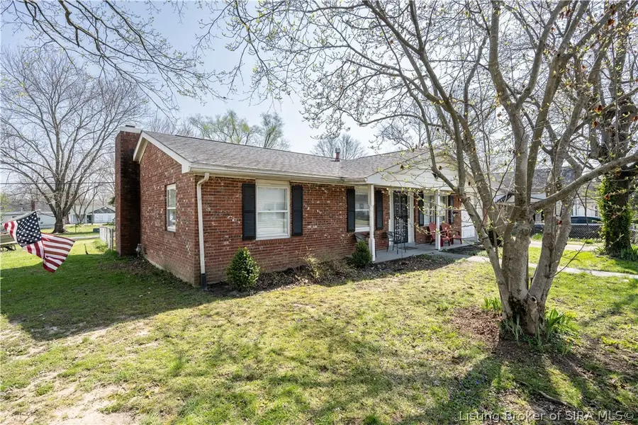 211 Broadway Street, Sellersburg, IN 47172 - #2