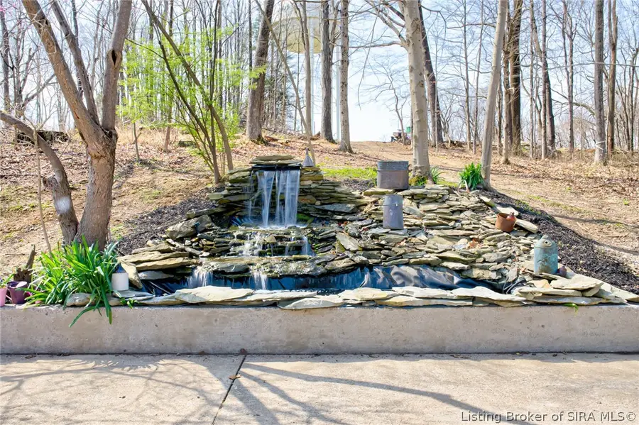 5381 Highway 150, Floyds Knobs, IN 47119 - #3