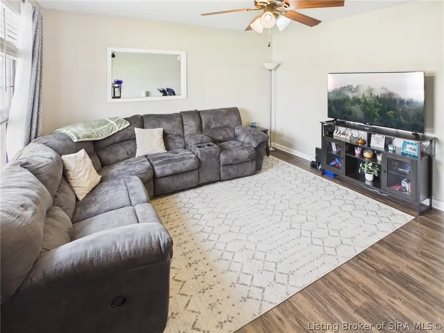 2318 Cornwell Drive, Jeffersonville, IN 47130 - #2