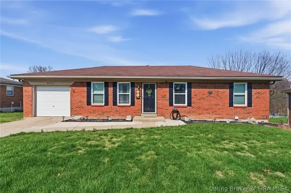 6211 Eric Drive, Floyds Knobs, IN 47119