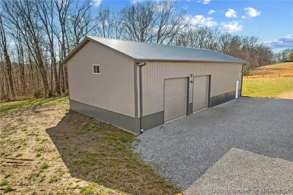8172 E Ash Road, Bloomfield, IN 47424
