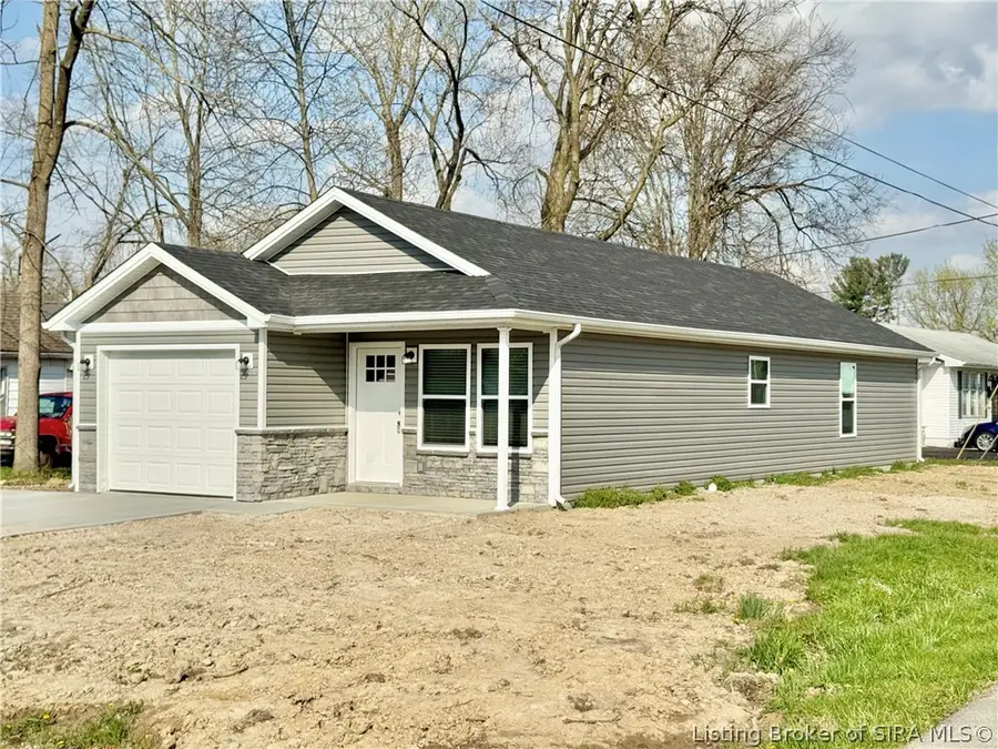 295 S 4th Street, Austin, IN 47102 - #2