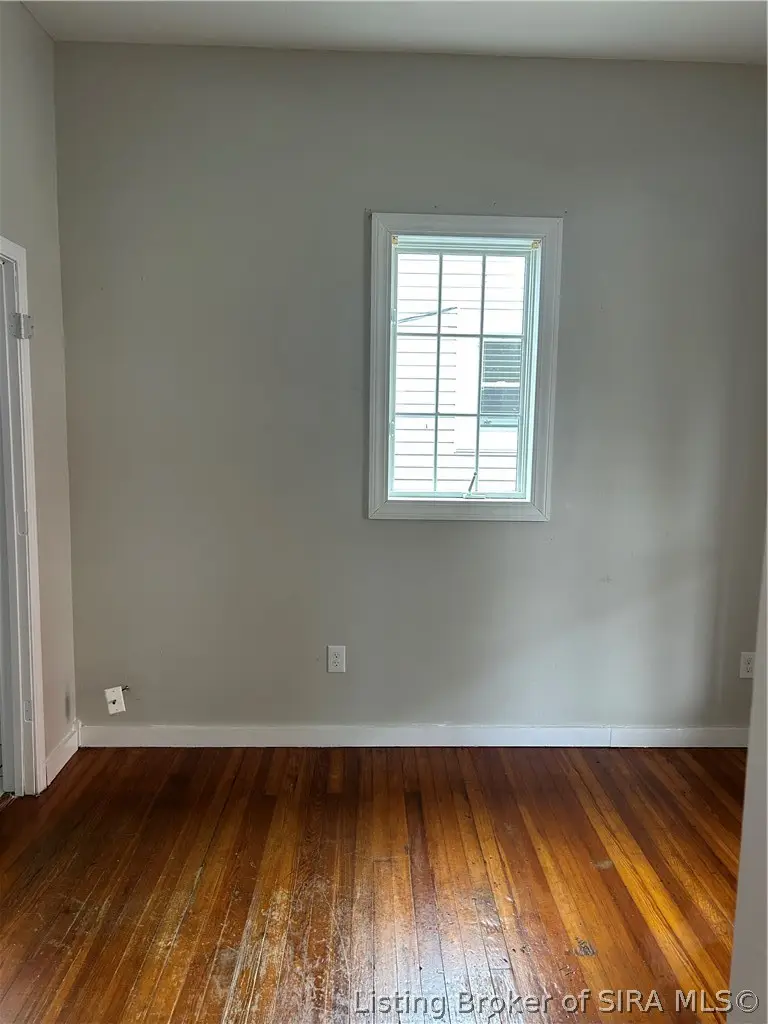 407 E 7th Street, New Albany, IN 47150 - #3