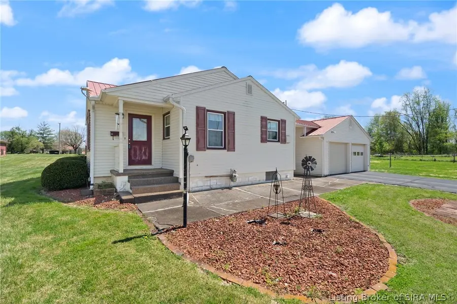 1208 W Market Street, Salem, IN 47167 - #2