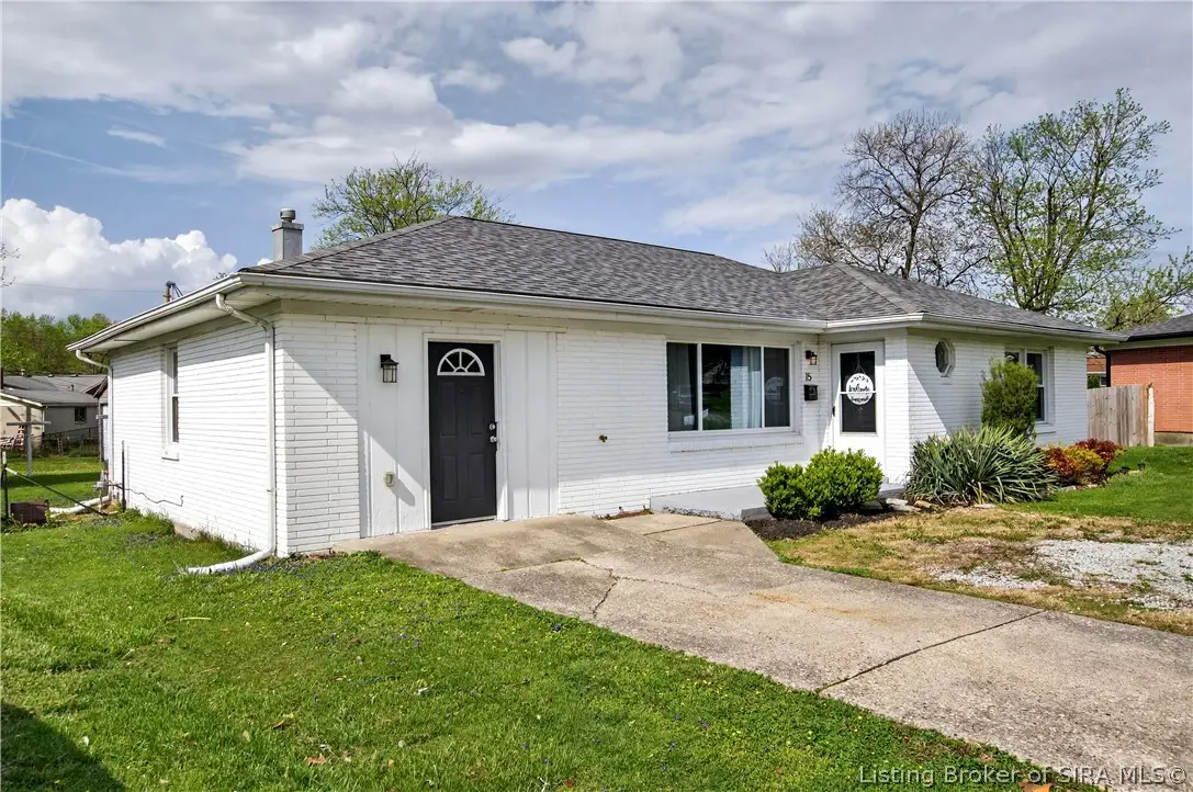15 Robin Road, New Albany, IN 47150 - #1
