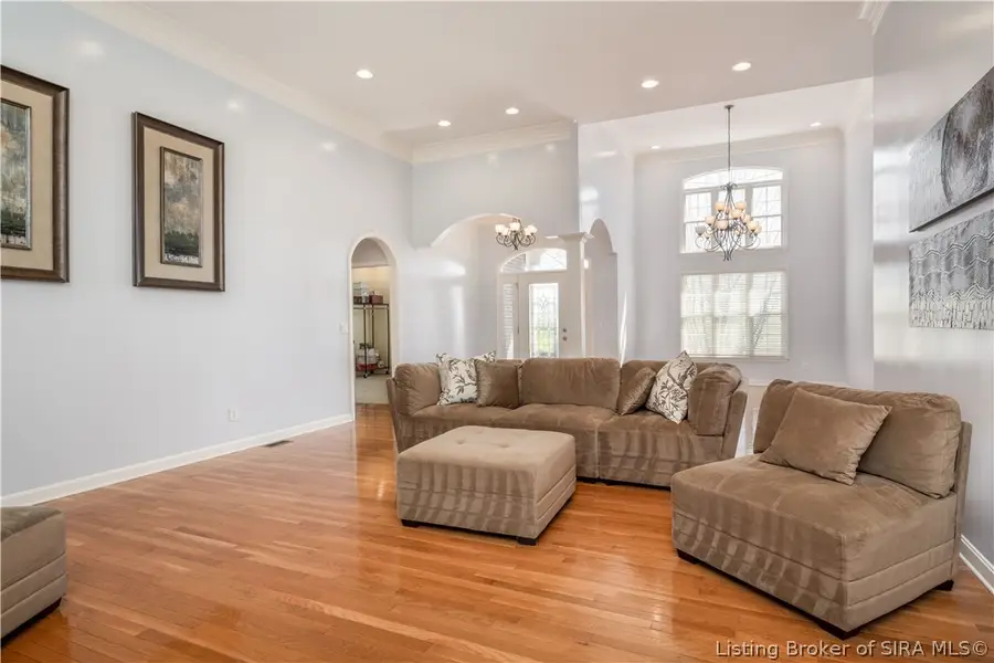 3558 Lafayette Parkway, Floyds Knobs, IN 47119 - #3