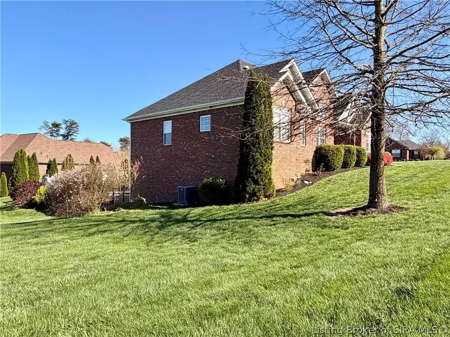 714 Willow Oak Drive, Georgetown, IN 47122 - #3