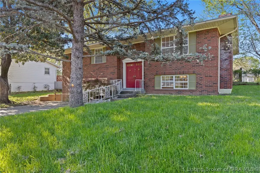 1215 Sportsman Drive, Jeffersonville, IN 47130 - #2