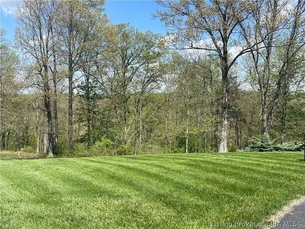 581 S Indian Cave Road, Madison, IN 47250