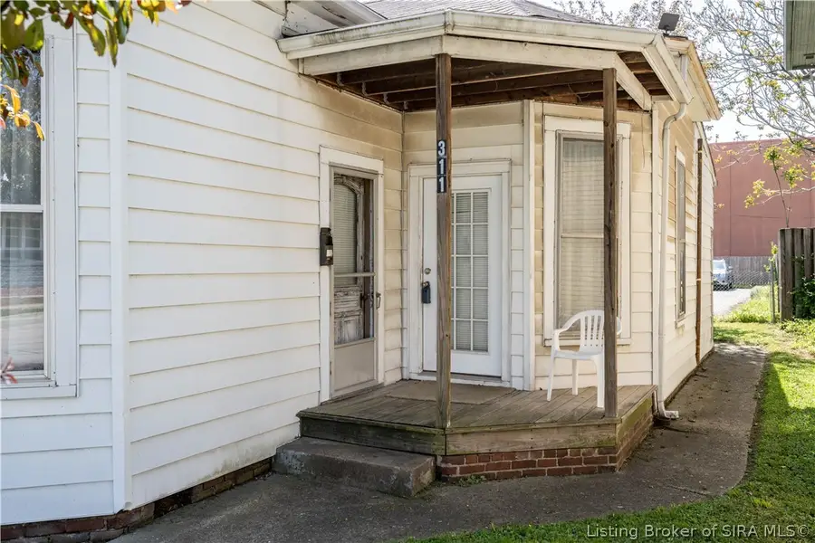 311 Wall Street, Jeffersonville, IN 47130 - #2