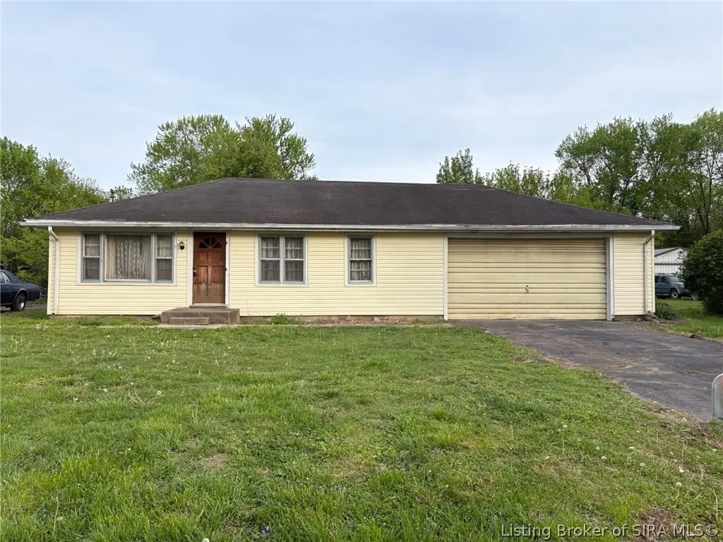 211 Silver Creek Drive, Clarksville, IN 47129 - #1