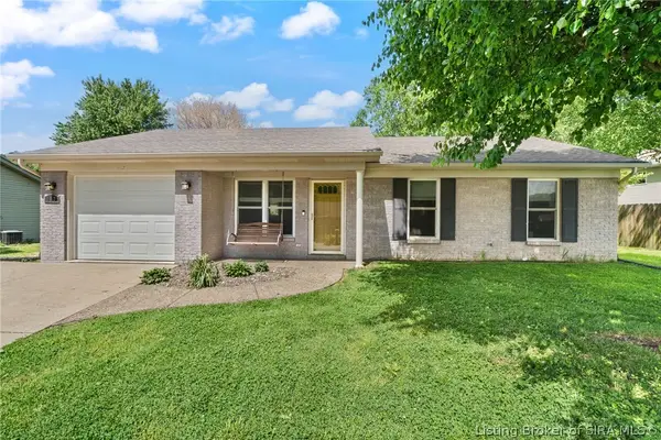 117 Stark Drive, Borden, IN 47106