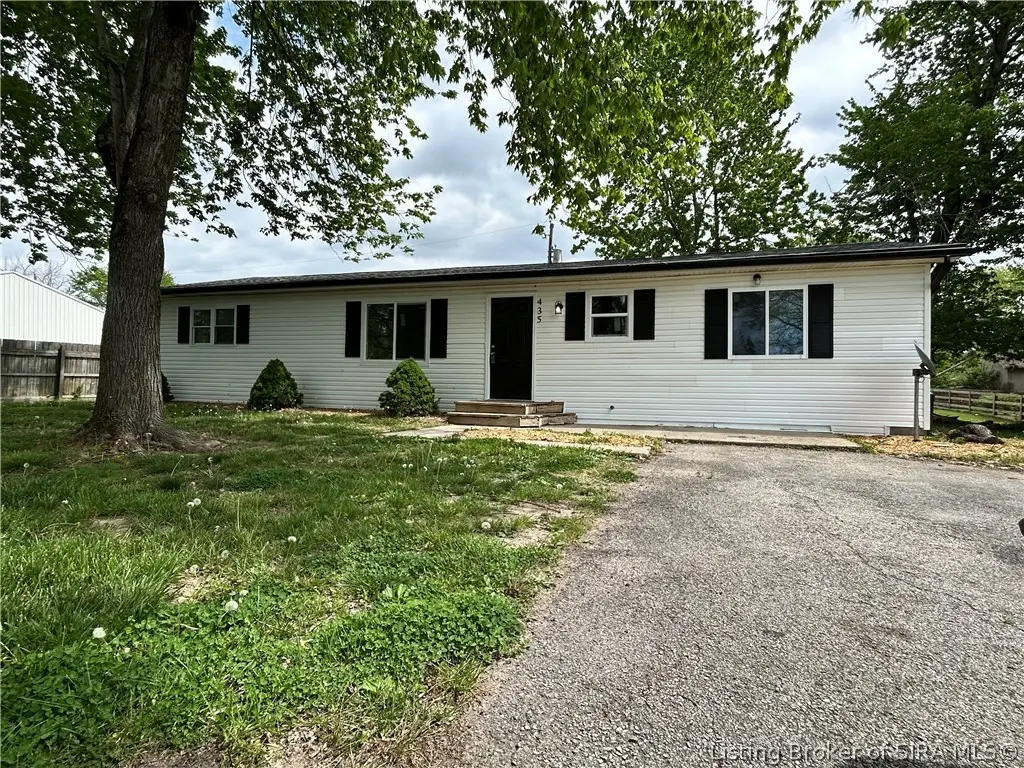 435 South Spicer Dr, Austin, IN 47102 - #1