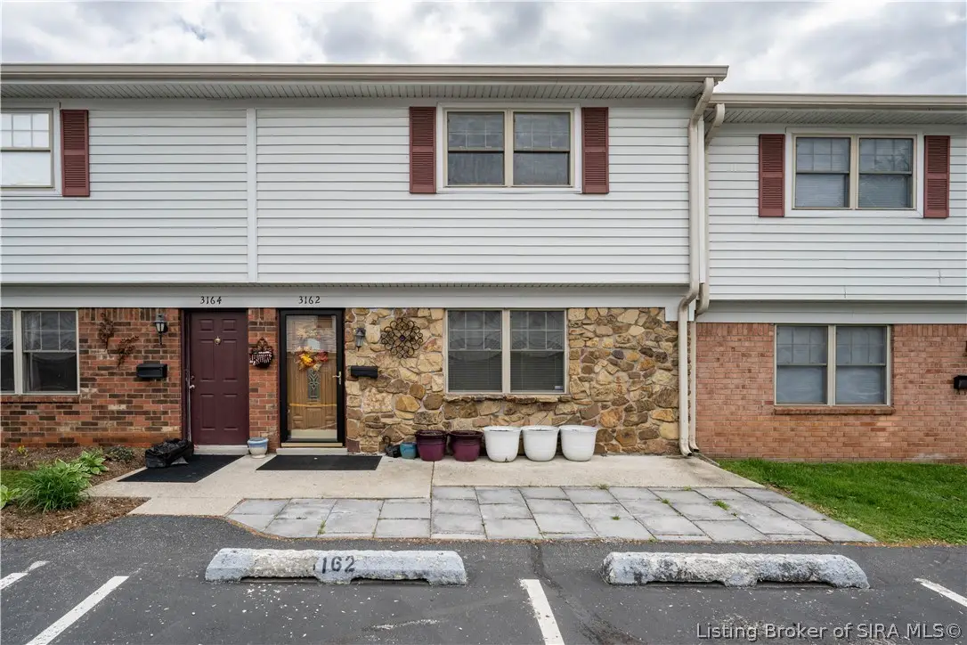 3162 Wooded Way, Jeffersonville, IN 47130 - #1